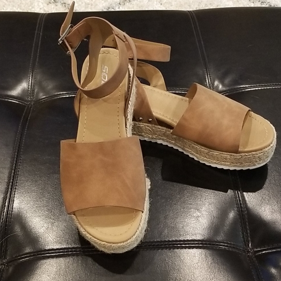 Soda Shoes - **Soda Espadrilles Wedges**